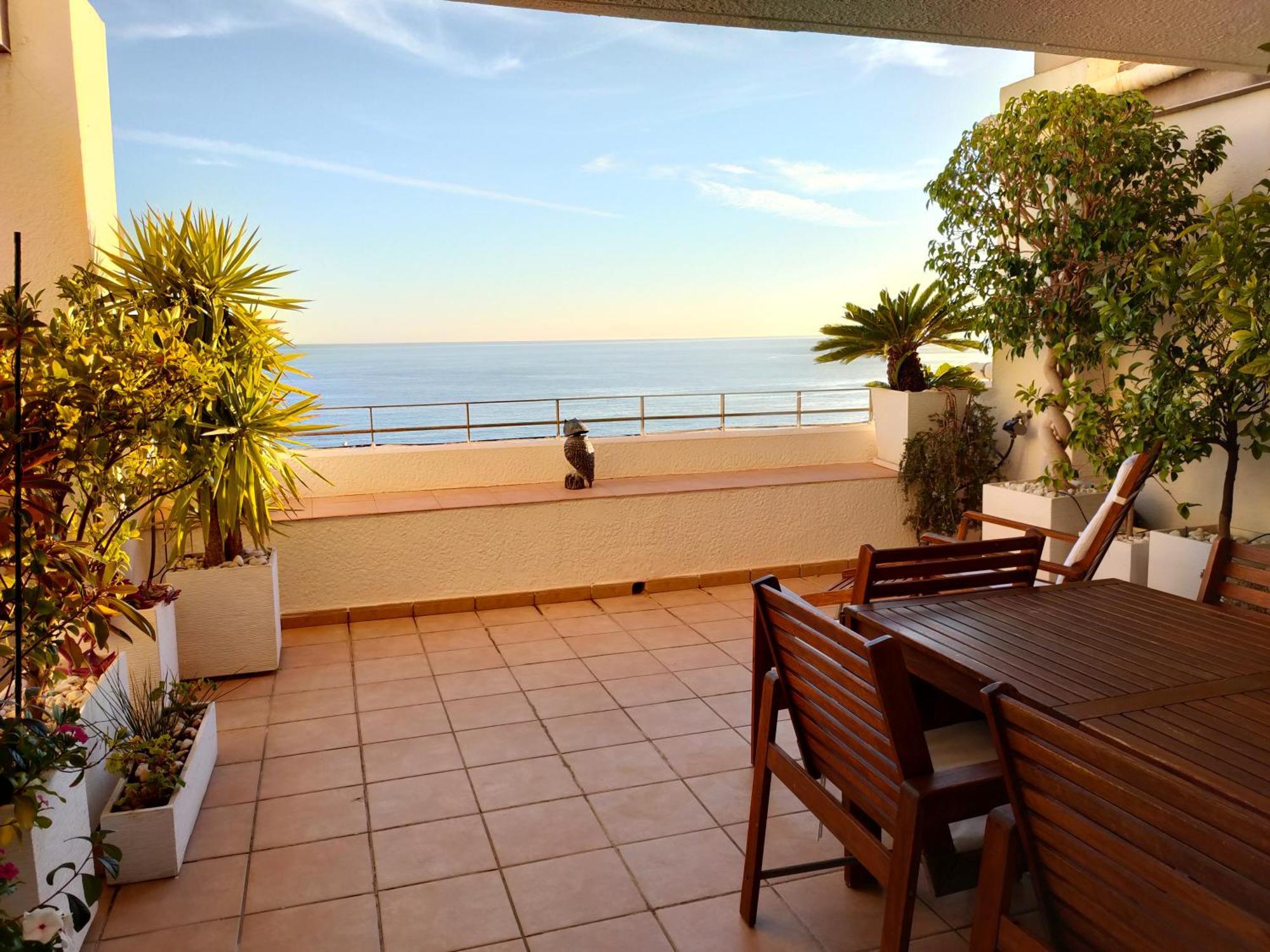 Piso En La Primera Linea Del Mar Con 2 Dormitorios Benidorm Zewnętrze zdjęcie